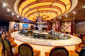 7 bars/lounges, sports bar