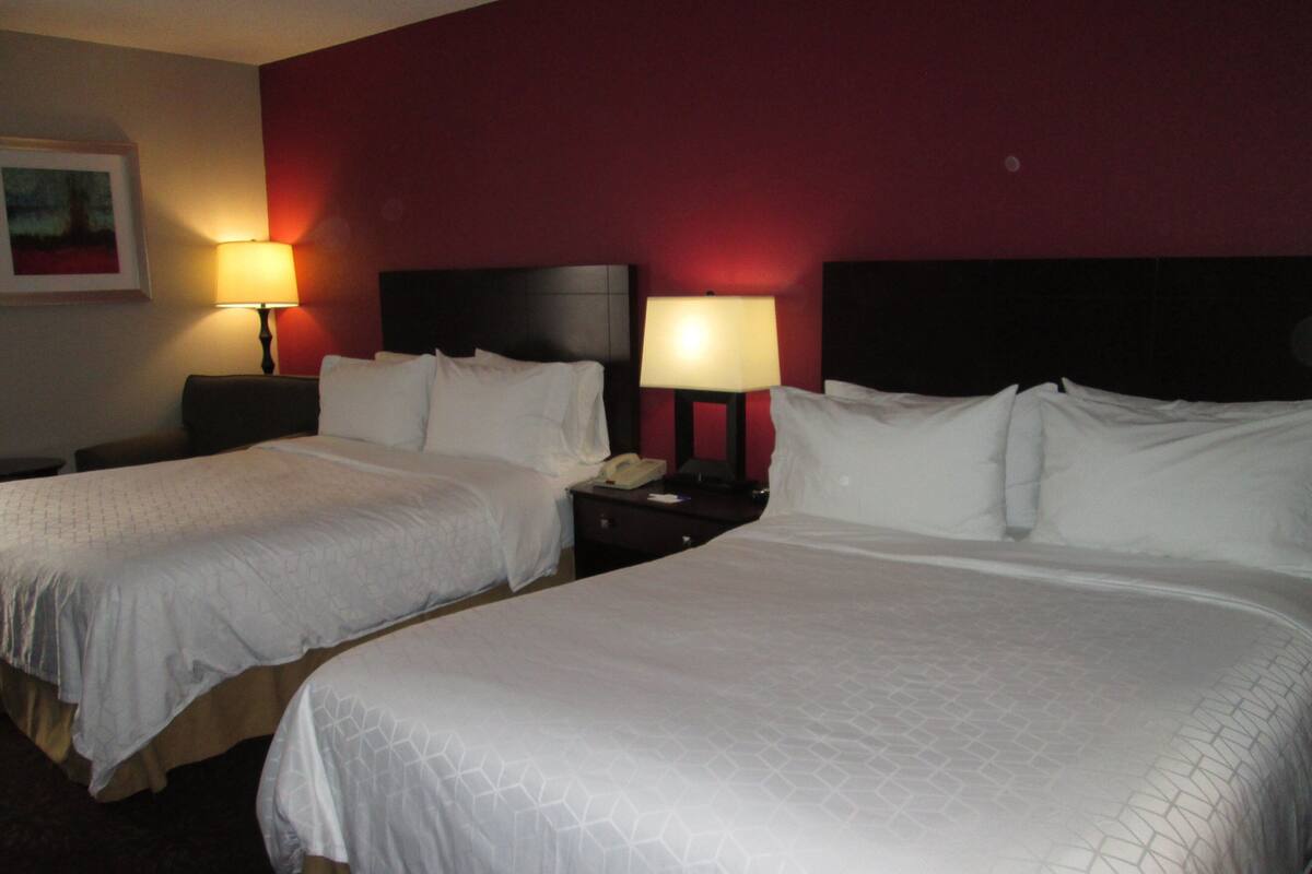 Room, 2 Queen Beds, Accessible, Non Smoking (Hearing/Mobility, Accessible Tub) | In-room safe, desk, blackout drapes, soundproofing