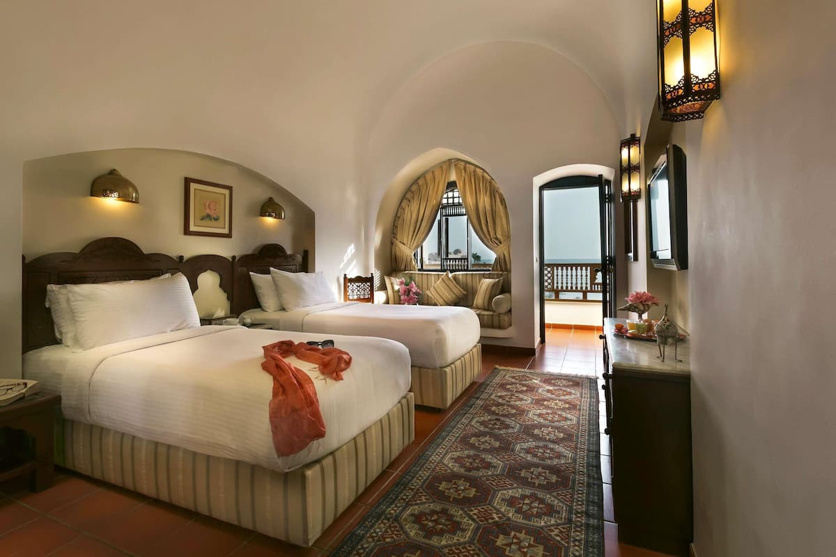 Literie de qualité supérieure, minibar, coffres-forts dans les chambres