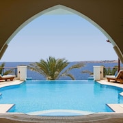 Visit Sinai Peninsula: Best of Sinai Peninsula Tourism | Expedia Visit Sinai Peninsula: Best of Sinai Peninsula Tourism | Expedia