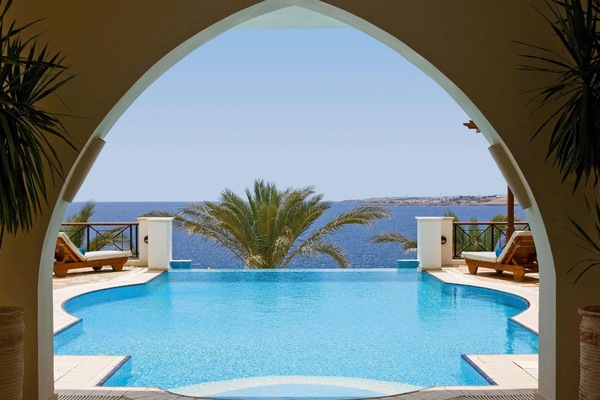 Luxury Villa, Multiple Beds, Sea View | Premium bedding, minibar, in-room safe, blackout drapes