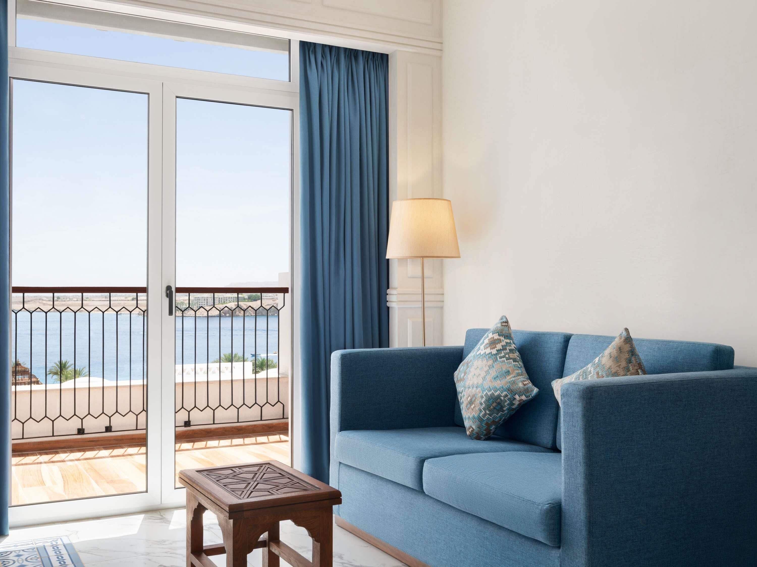 Hochwertige Bettwaren, Minibar, Zimmersafe, Verdunkelungsvorhänge