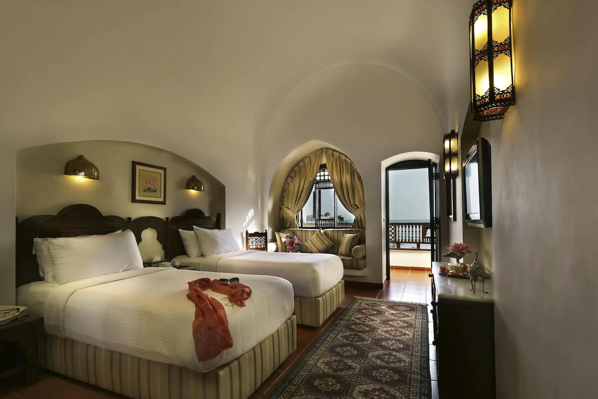 1 bedroom, premium bedding, minibar, in-room safe
