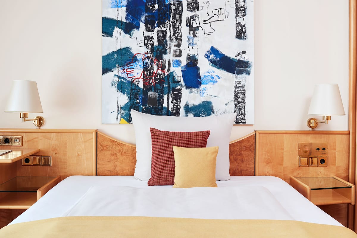 Business Single Room