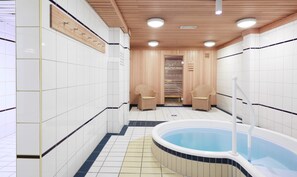 Steam room 