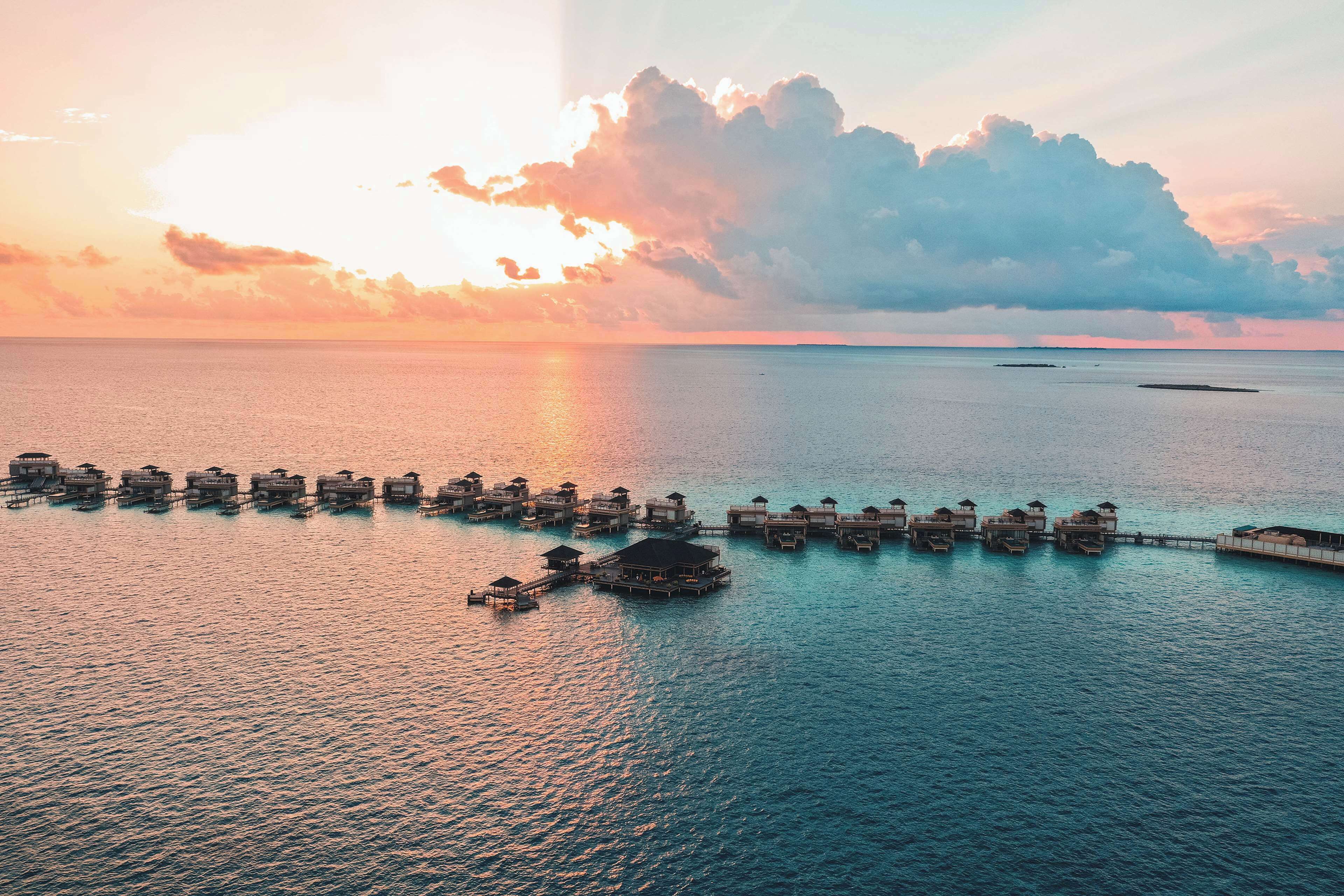 1 bedroom, pillow-top beds, minibar, in-room safe