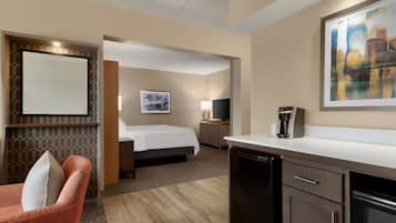 Pillowtop beds, desk, laptop workspace, blackout drapes