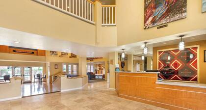 Hilton Vacation Club Varsity Club Tucson