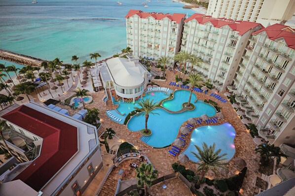 Exterior - Divi Aruba Phoenix Beach Resort (Noord)