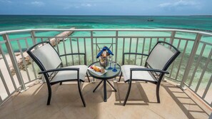 Beach Tower 1 Bedroom Suite | In-room safe, blackout drapes, iron/ironing board, cribs/infant beds