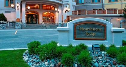 Hearthstone Lodge by Bear Country