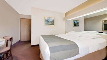 Desk, blackout curtains, free WiFi, bed sheets