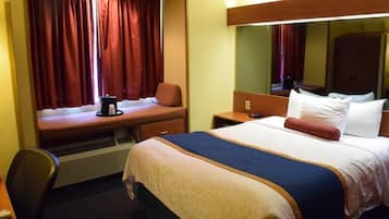 Basic Room, 1 Queen Bed