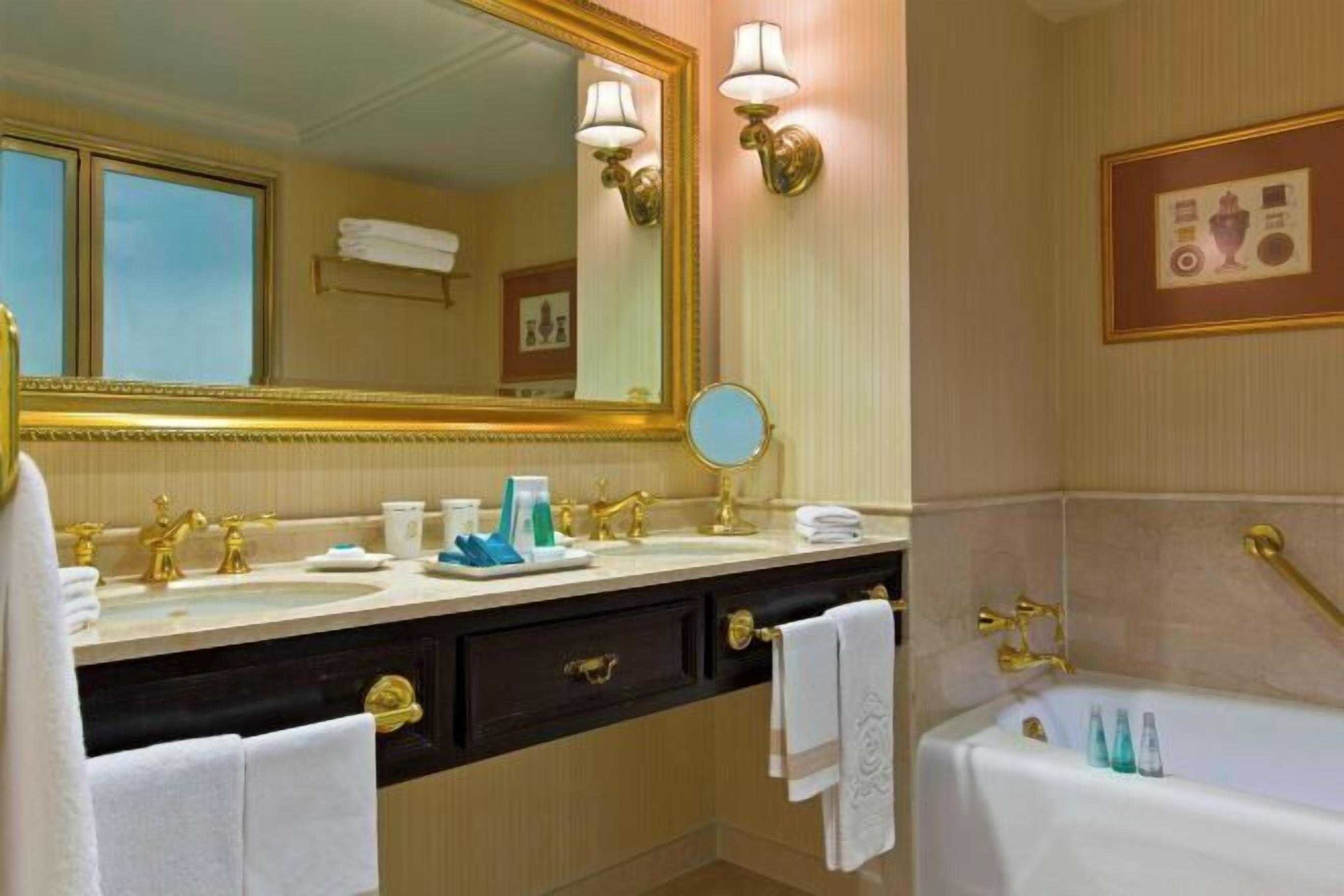 Free toiletries, hair dryer, bathrobes, towels