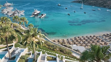 Open Plan Suite with Private Pool | Ropa de cama de alta calidad, minibar, caja fuerte y wifi gratis