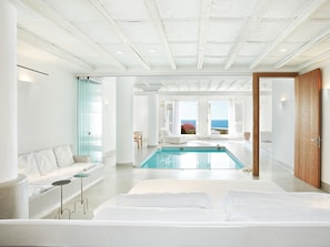 Luna Blu Suite with Private Indoor Pool | Premium bedding, minibar, in-room safe, free WiFi - Mykonos Blu, A Grecotel Resort to Live (Mykonos)