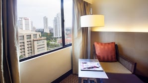 Unclassified image, 5 of 60, button - Seda Ayala Center Cebu City (Cebu City)