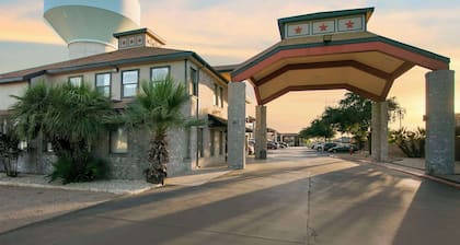 Econo Lodge Near Lackland Air Force Base - SeaWorld