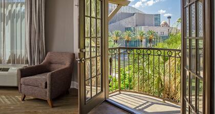 Hotel Indigo San Antonio Riverwalk by IHG