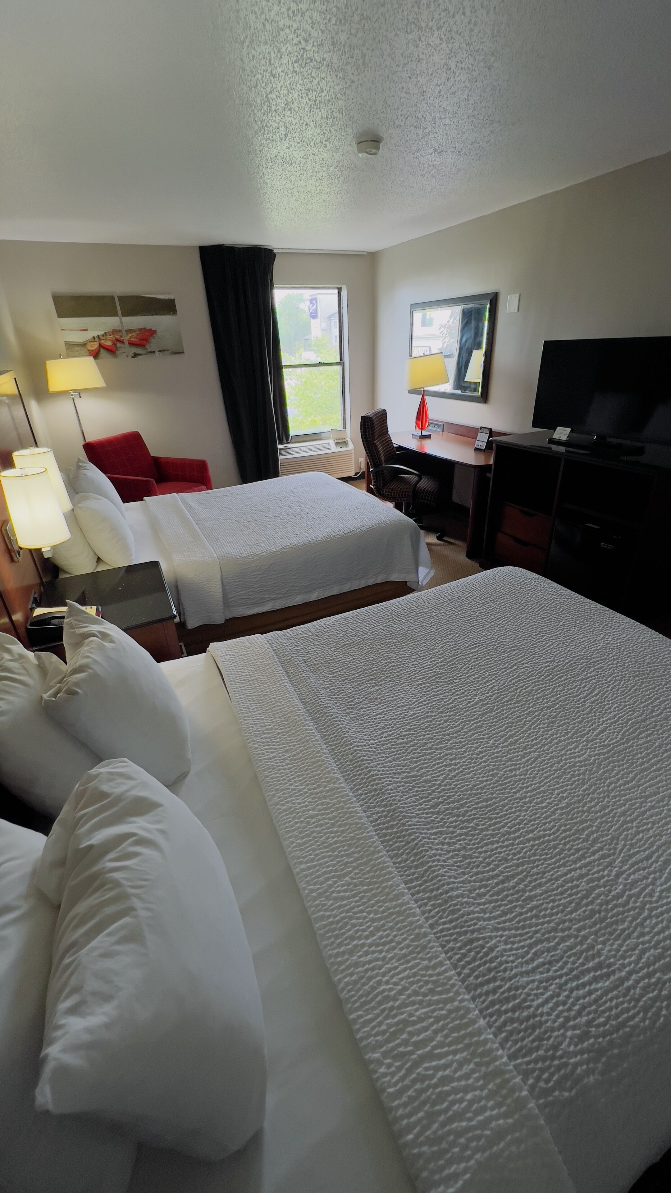 Foto - Days Inn by Wyndham Great Lakes Naval Base