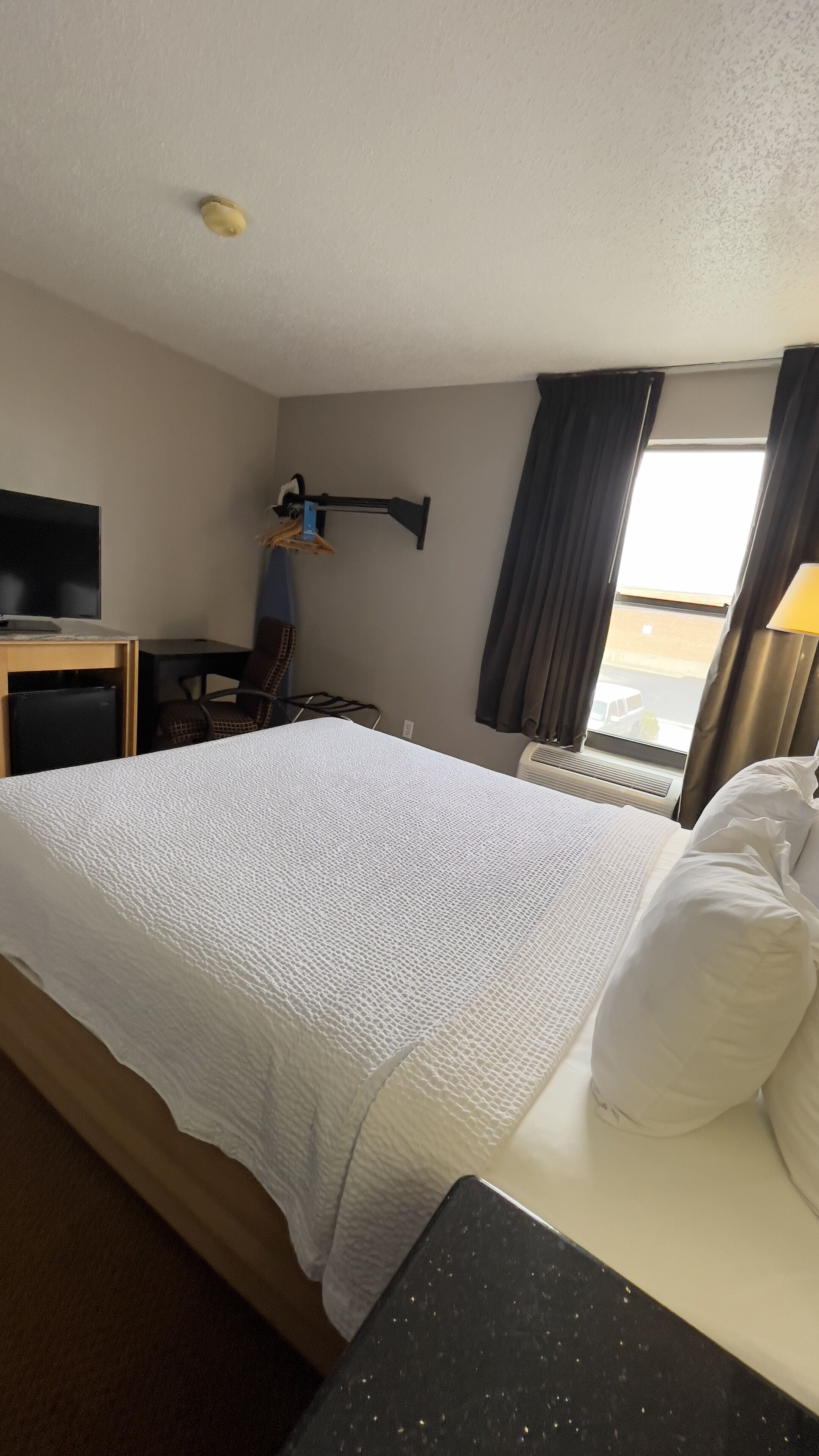 Foto - Days Inn by Wyndham Great Lakes Naval Base