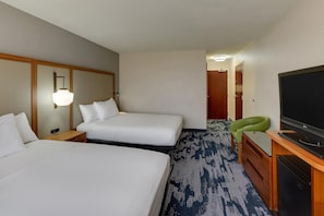Premium bedding, in-room safe, desk, laptop workspace