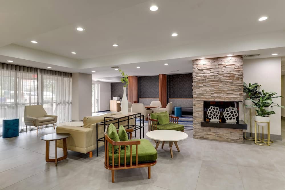Best Western Plus Las Colinas Inn & Suites