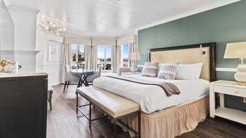 Room, 1 King Bed, Tower