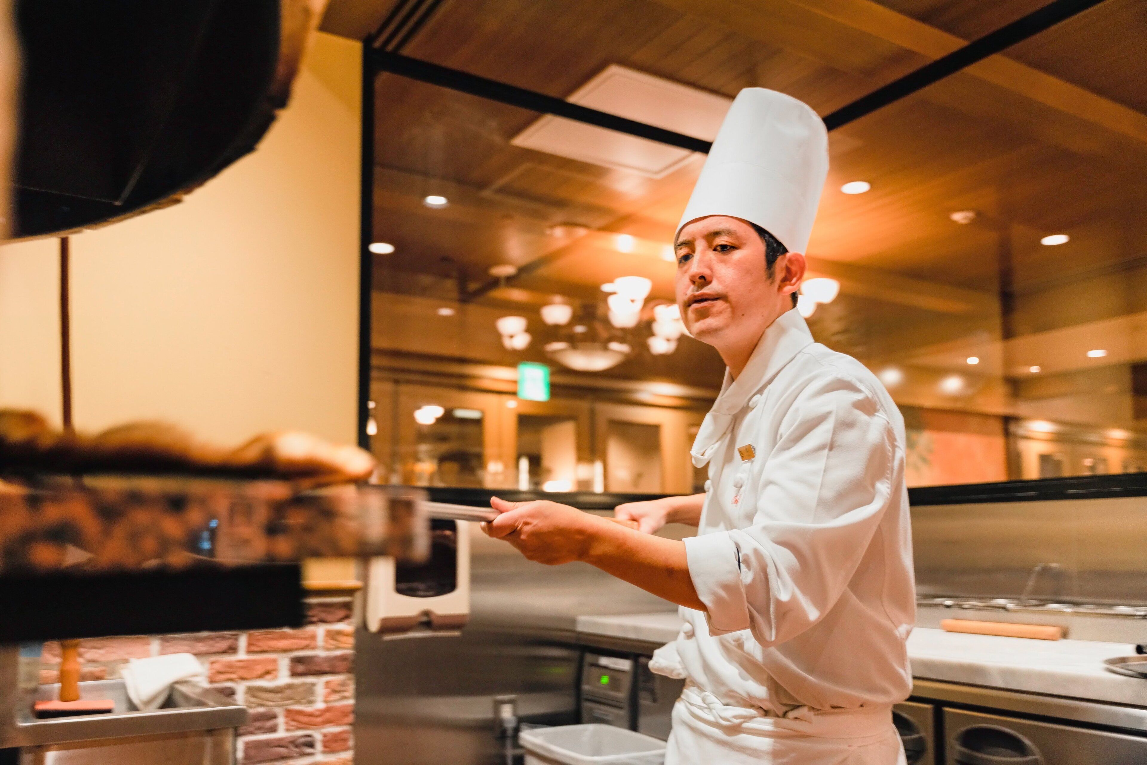 7 restaurants, breakfast, lunch, dinner served; japanese cuisine
