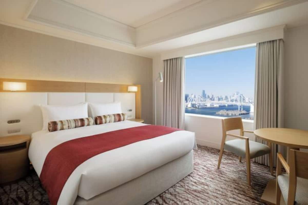 Down duvets, in-room safe, laptop workspace, blackout curtains
