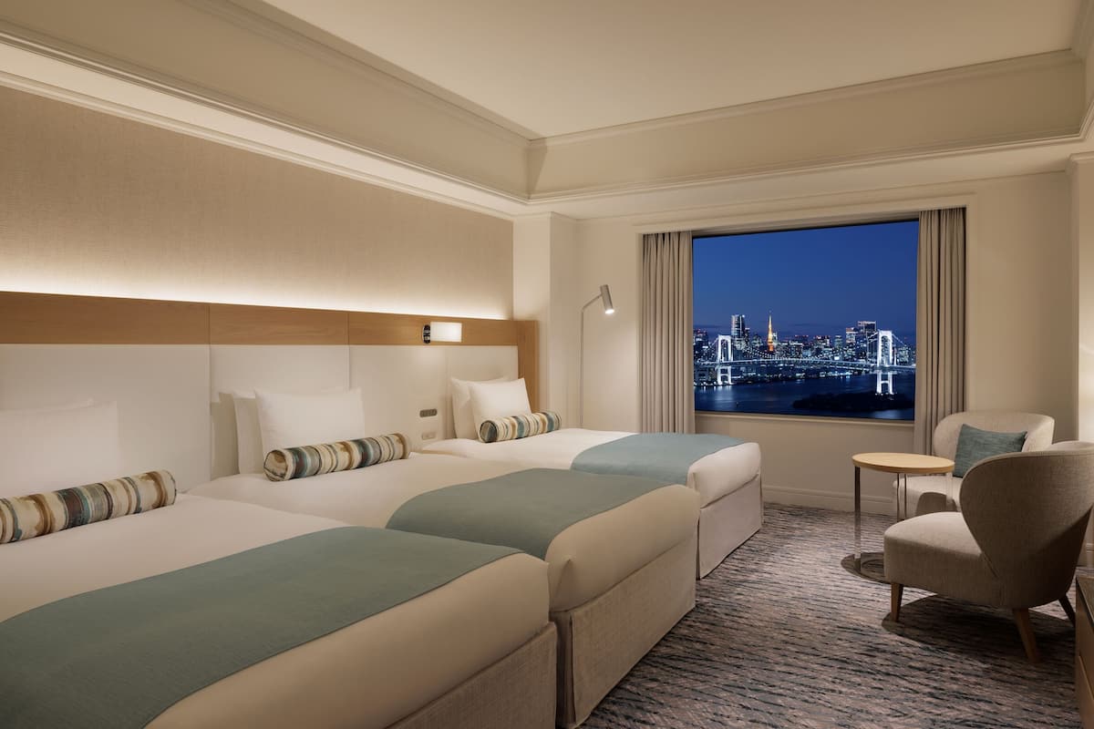 Premier Floor Deluxe Triple, Rainbow Bridge Side, Non Smoking | Down duvets, in-room safe, laptop workspace, blackout curtains
