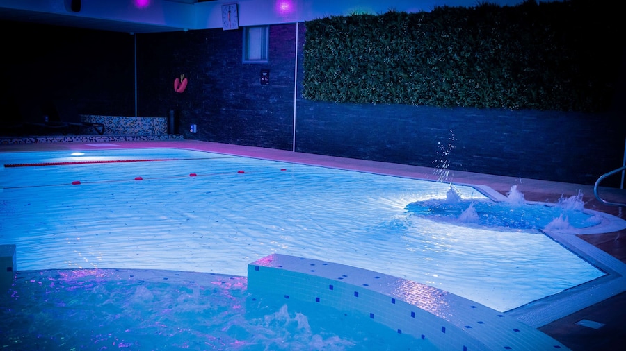 Village Hotel Cardiff