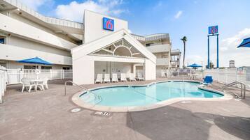 Alberca al aire libre