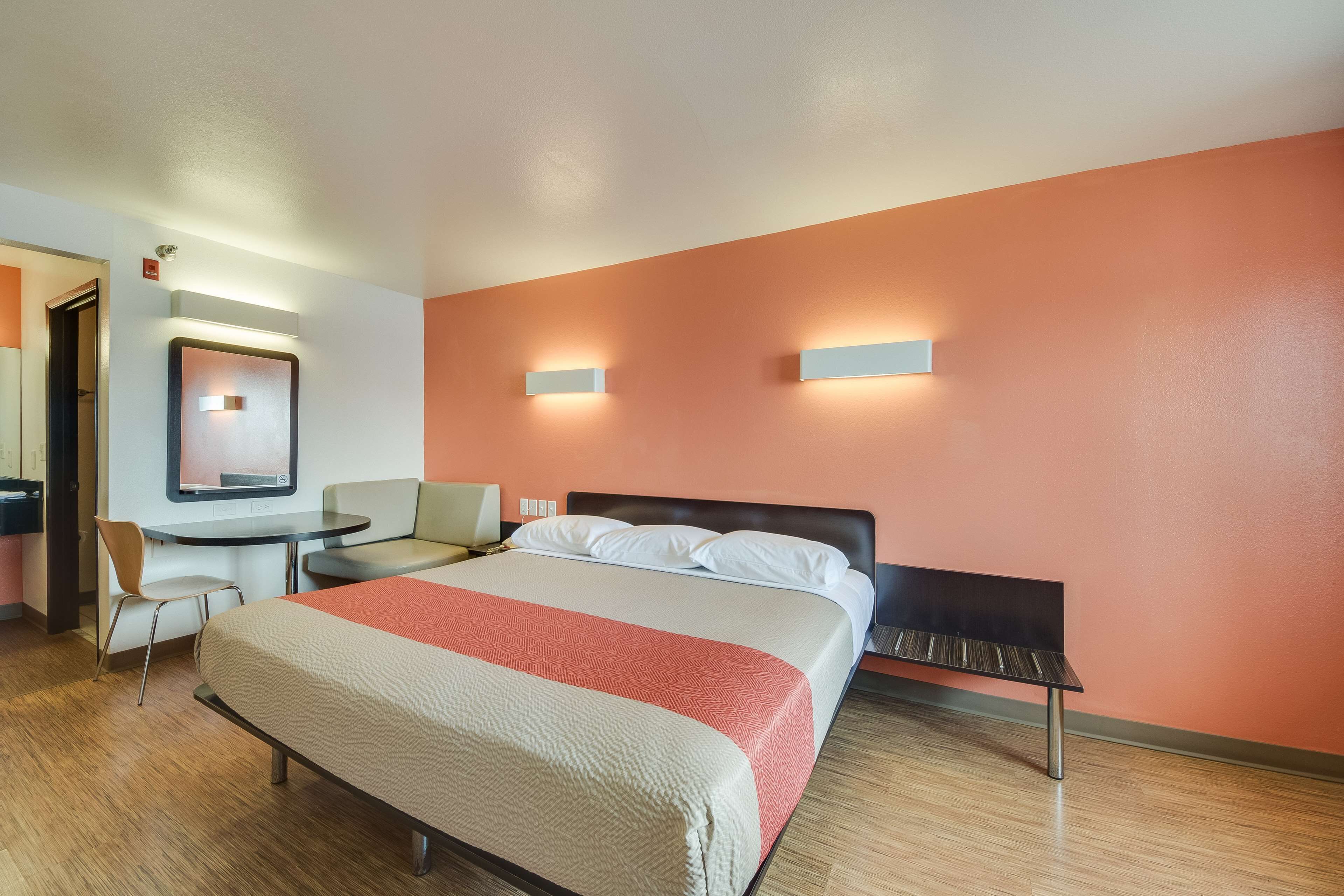 Wi-Fi gratuit, draps fournis