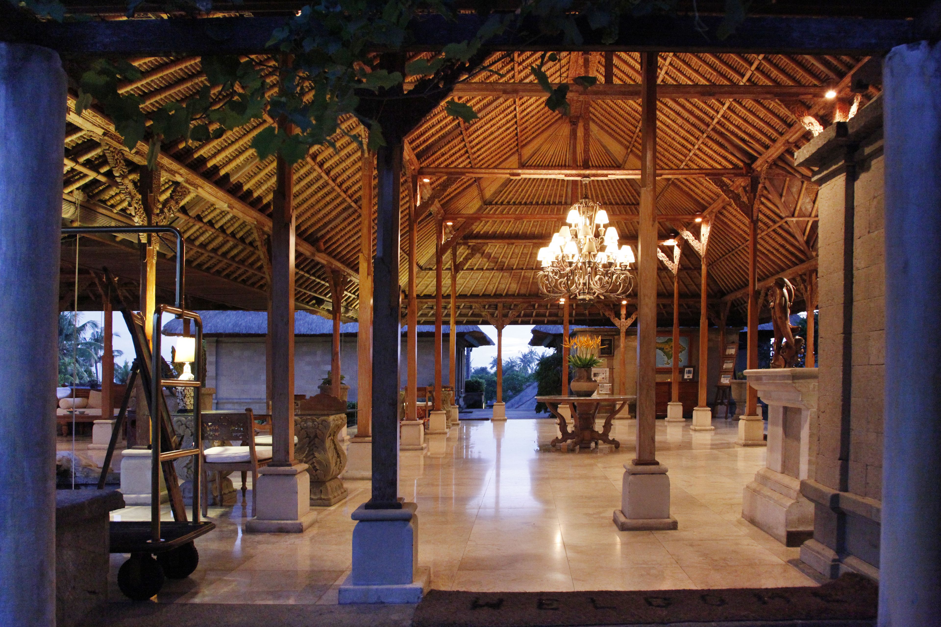 Pintu masuk interior
