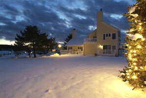 Façade de l’hébergement - soirée/nuit