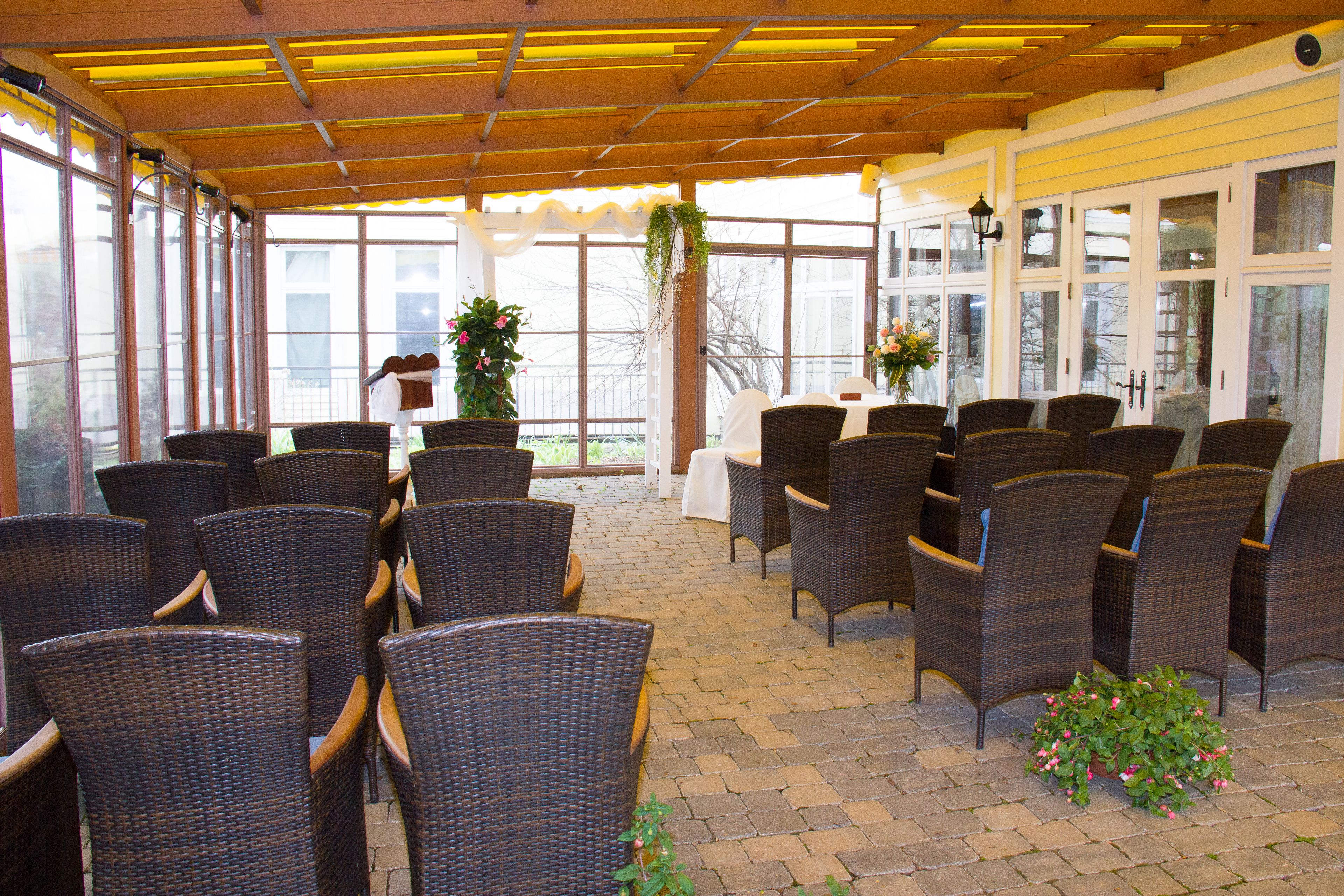 breakfast, lunch, dinner served; local cuisine