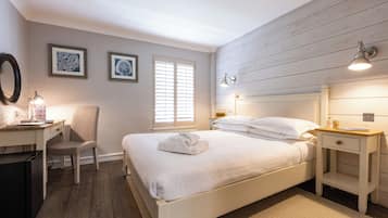 Classic Double Room | Egyptian cotton sheets, premium bedding, individually decorated, desk