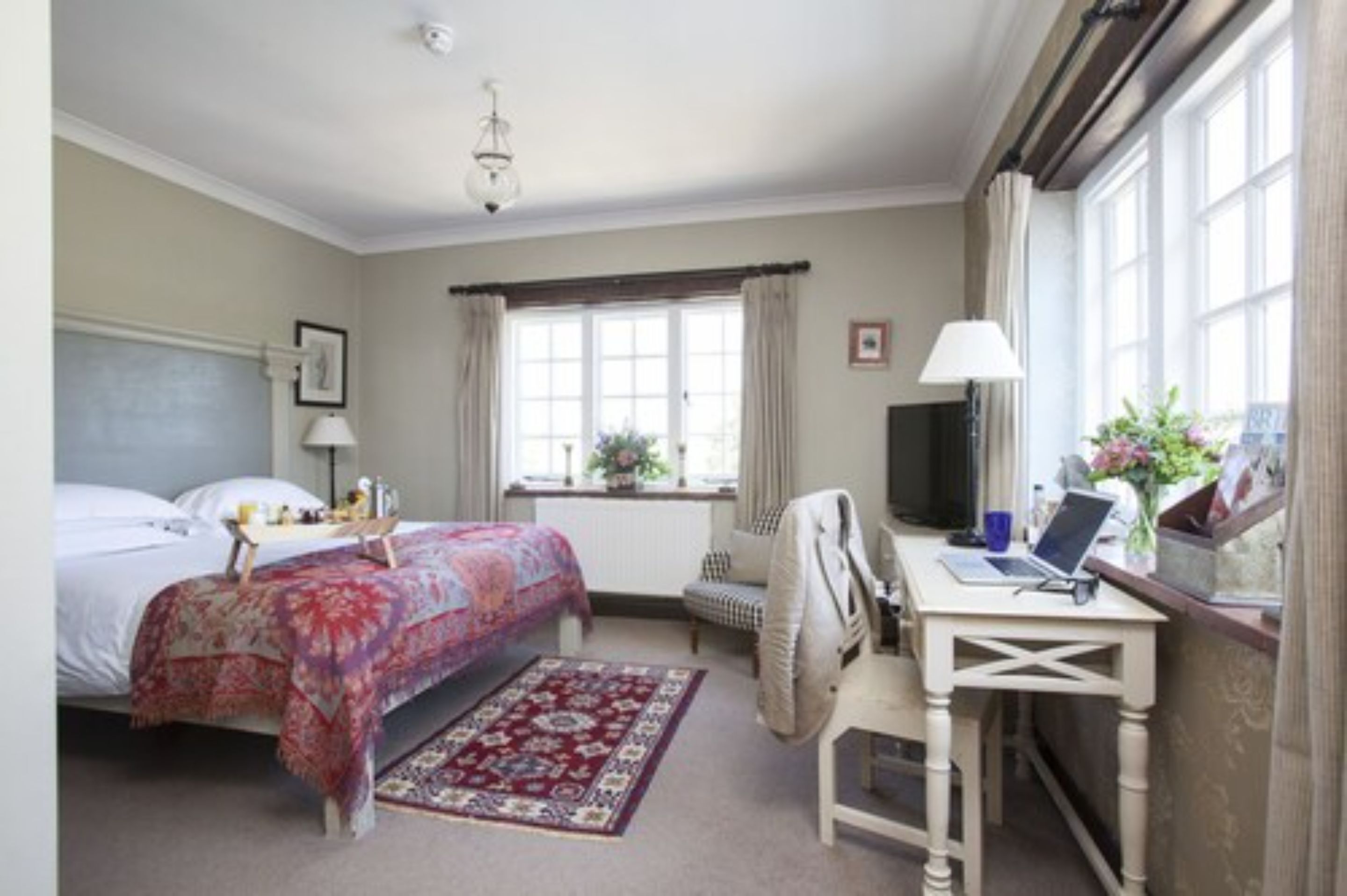 luxury bed and breakfast | egyptian cotton sheets, premium bedding, individually decorated, desk