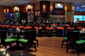 Cocktail bar