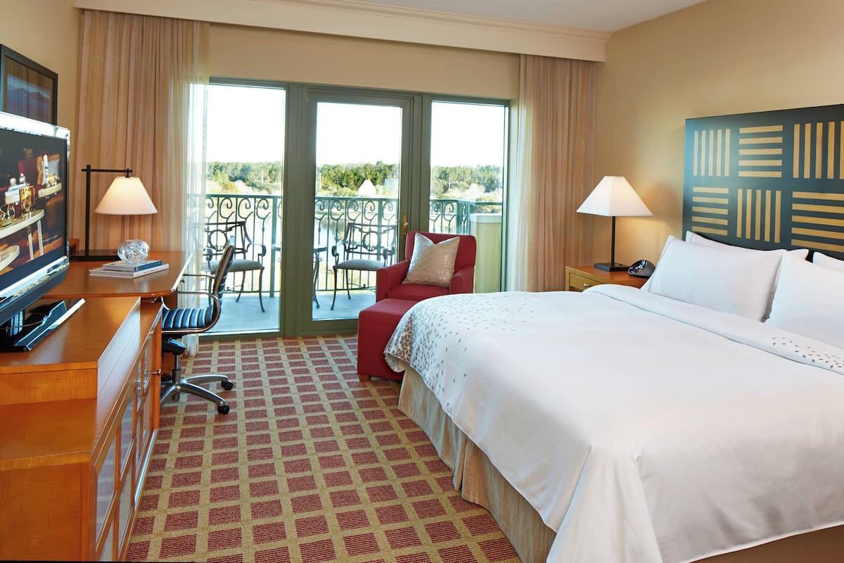 Premium bedding, down comforters, pillowtop beds, minibar