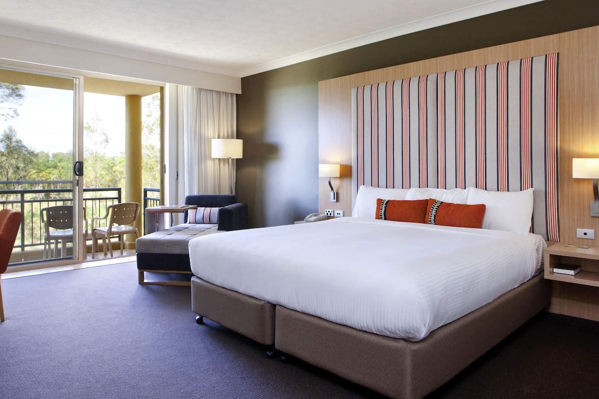 In-room safe, desk, soundproofing, iron/ironing board