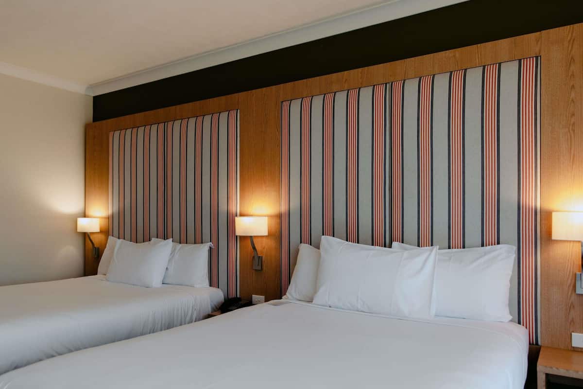 In-room safe, desk, soundproofing, iron/ironing board