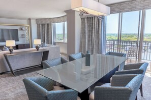 Presidential Suite, 1 Bedroom | Premium bedding, pillowtop beds, in-room safe, desk - The Westin Savannah Harbor Golf Resort & Spa (Savannah)