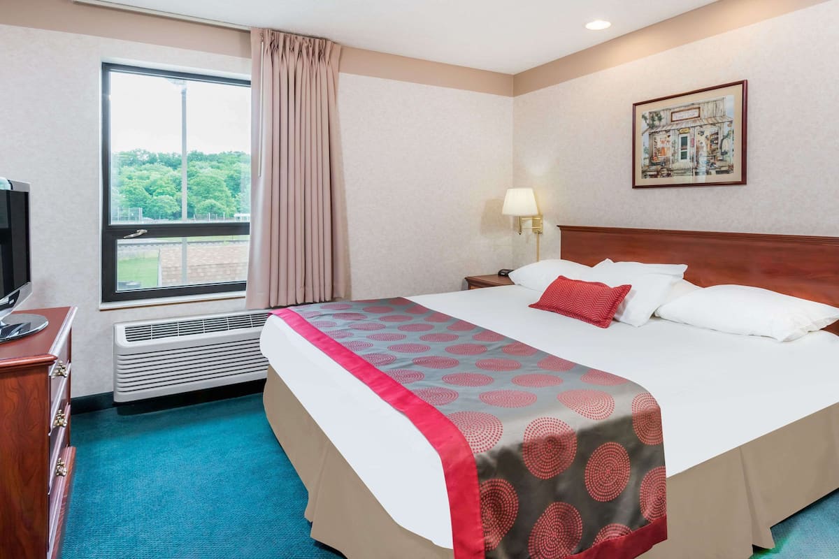 Suite, 1 King-Bett