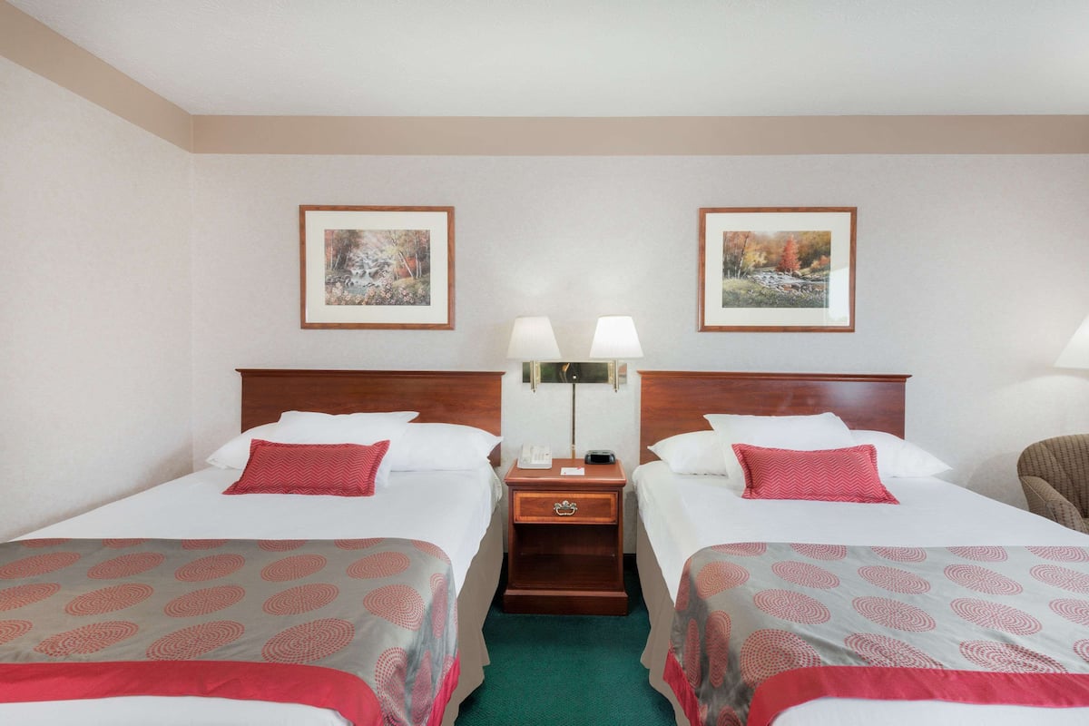 Doppelzimmer, 2 Doppelbetten