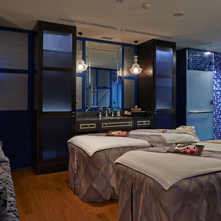Couples treatment rooms, sauna, steam room, body treatments