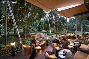 3 bares, bar de cocktails