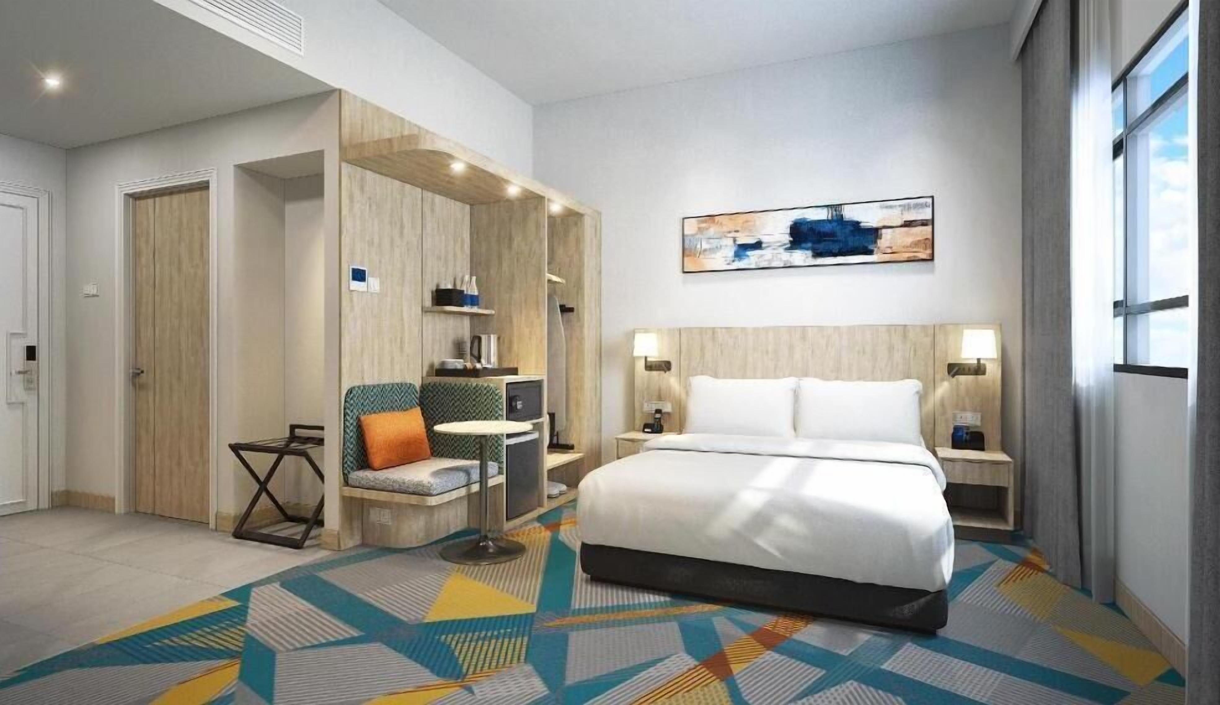 Minibar, caja de seguridad en la habitación y insonorización 