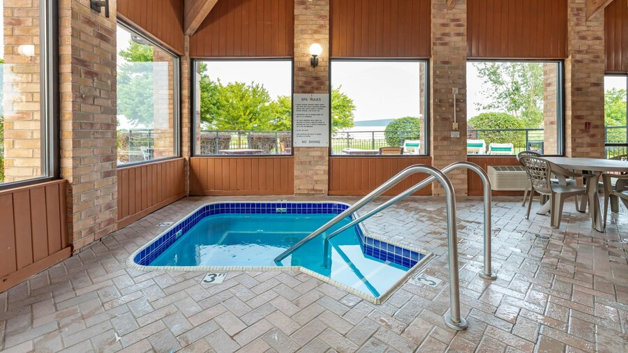 Rodeway Inn Coopersville